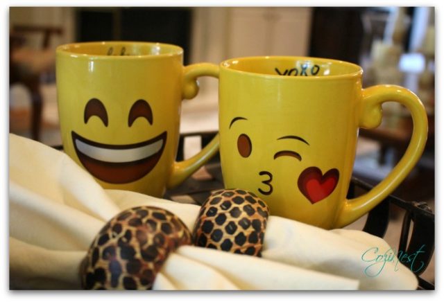 Free Emoji Mugs