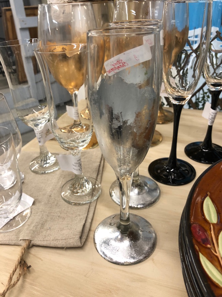 gift of champagne flutes